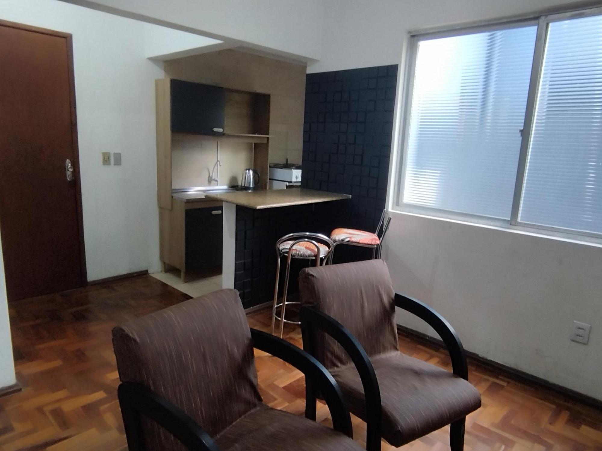 Apartment Apart. Vitrine